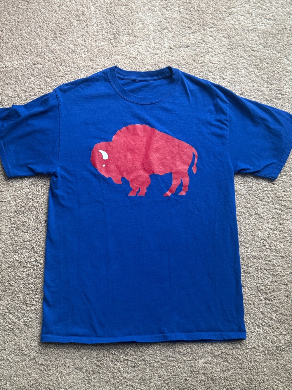 Blue Men’s Graphic T-Shirt with Red Buffalo Bills Print